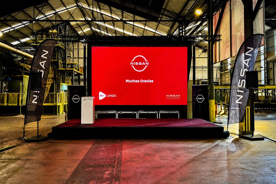 Pantalla exterior e interior grande gigante en Santander-Cantabria para alquilar vídeo wall